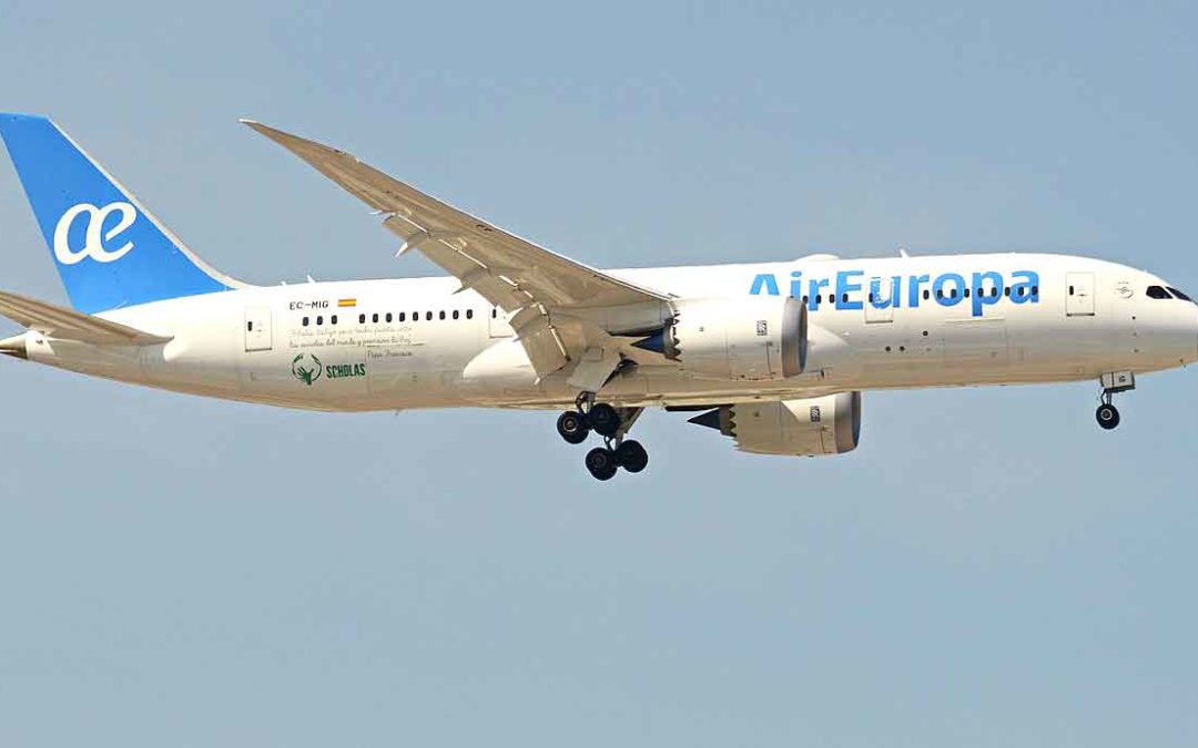 Air Europa oferta más de 7.400 plazas adicionales en Semana Santa