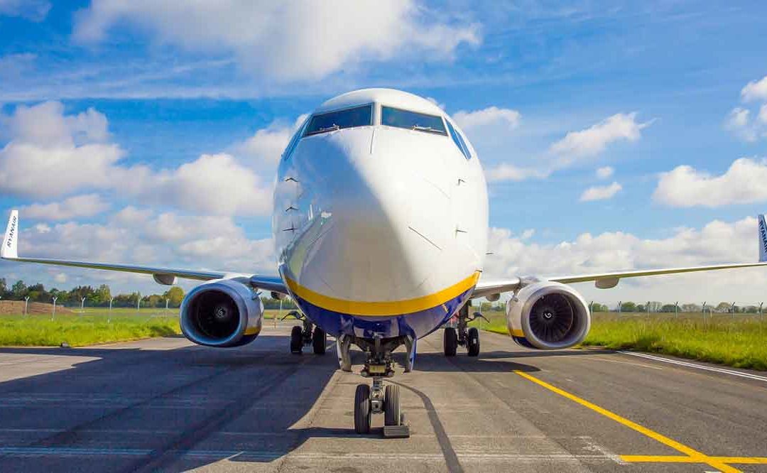 Ryanair acusada de mentir al afirmar ser la aerolínea más ecológica de Europa